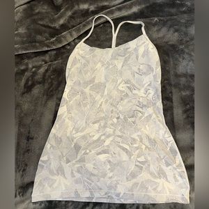 Lululemon sun setter tank sz 6